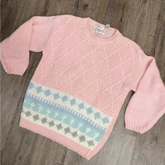 Item II • Vintage Hand Knit Sweater - Picture 2 of 7